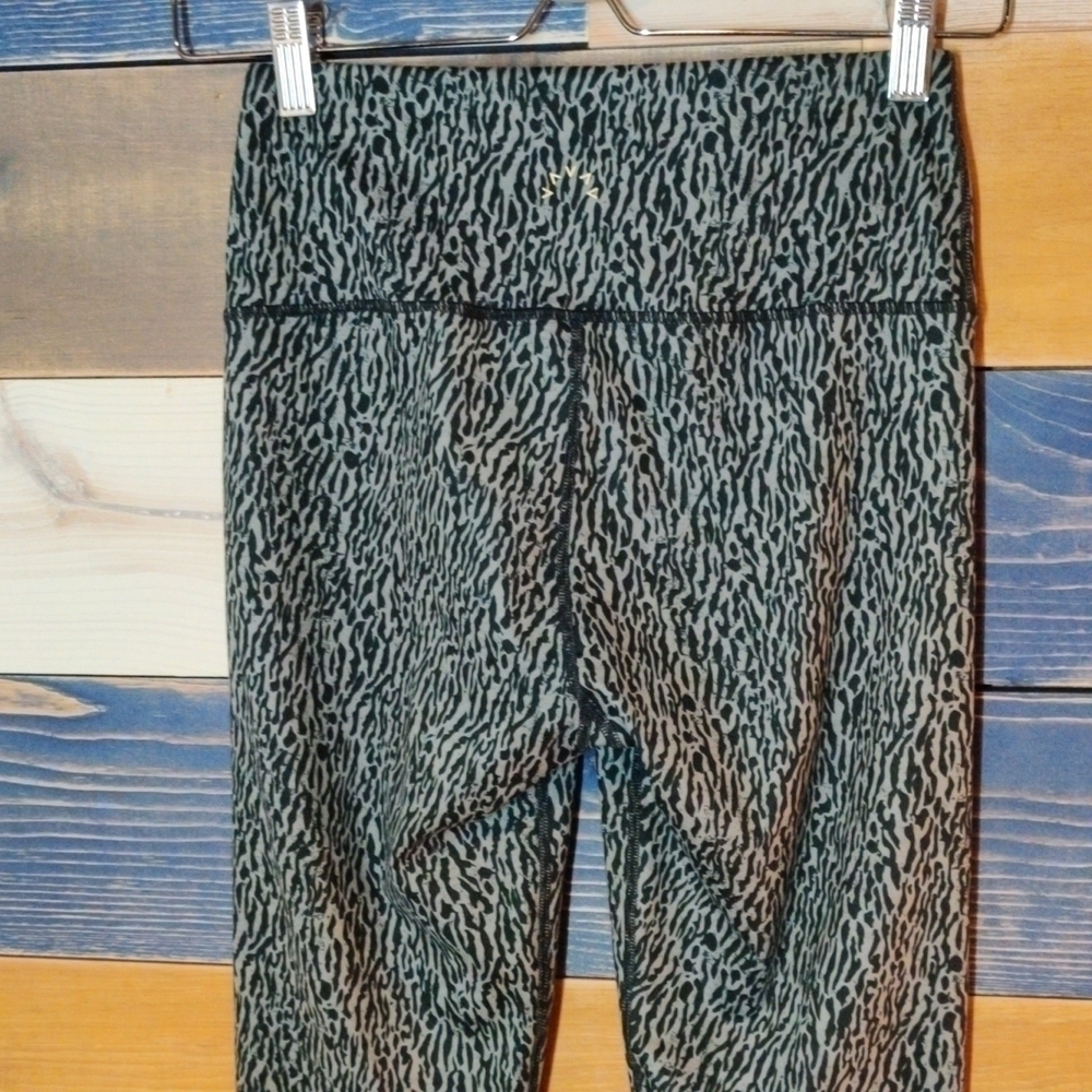 Varley 3/4 Legging NWOT S - Picture 4 of 7